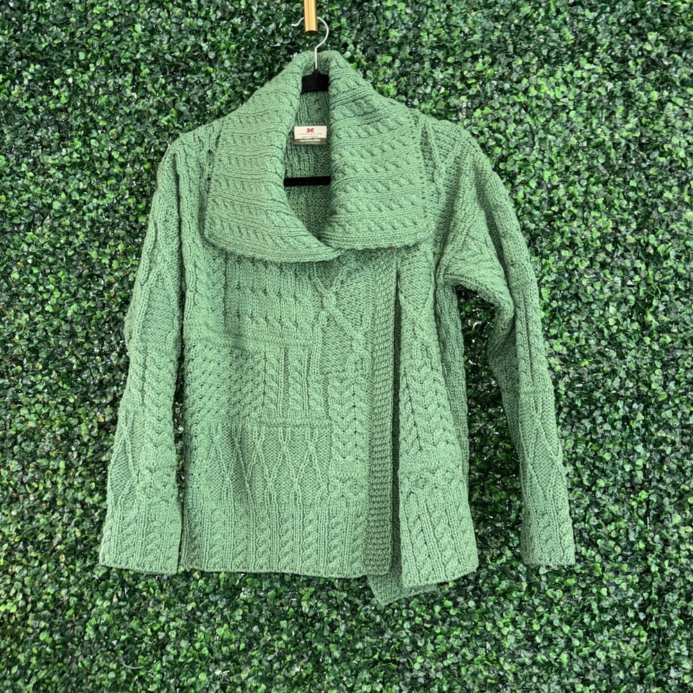 The Irish Store Women's S Chunky Cable Knit Fisherman Sweater 100% Wool green